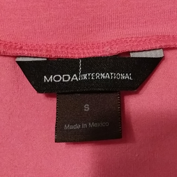 Top - Picture 3 of 4